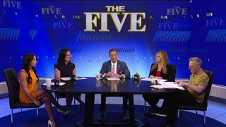 'The Five' reacts to Tim Walz blaming stolen valor claims on grammar - Fox News